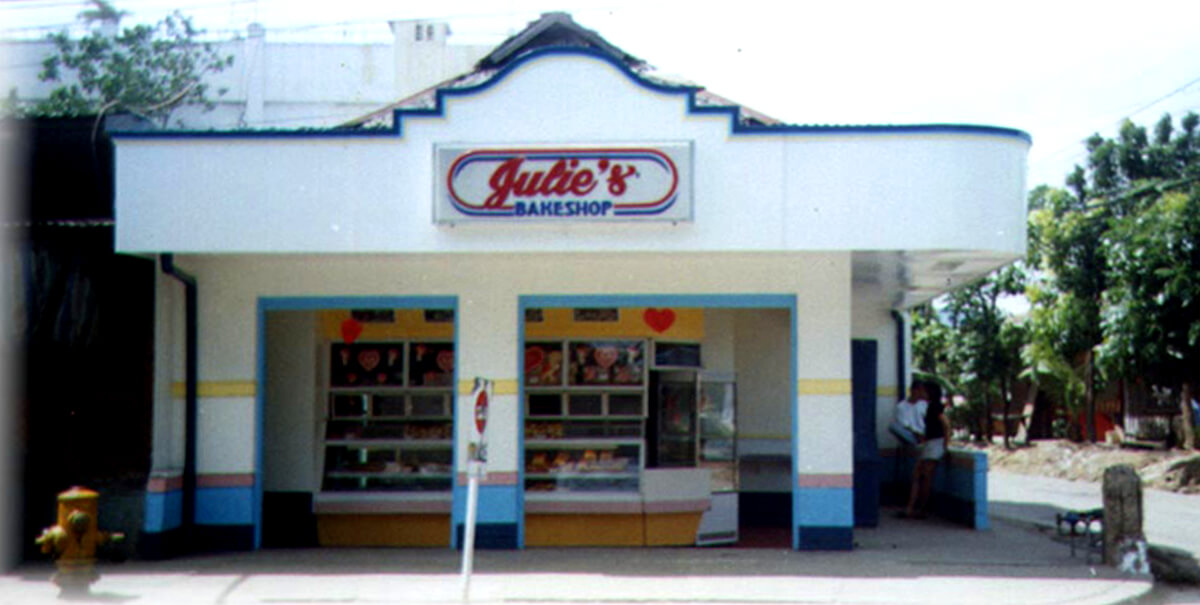 Julie's Bakeshop 1981 store in Mandaue
